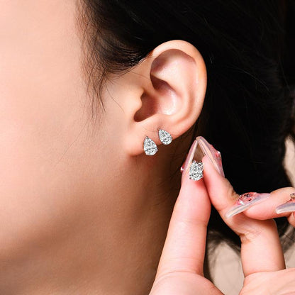 The 2CT Oval Moissanite Studs